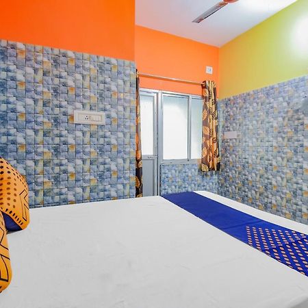 Spot On 74542 Aarav Hotel Jādabpur Esterno foto