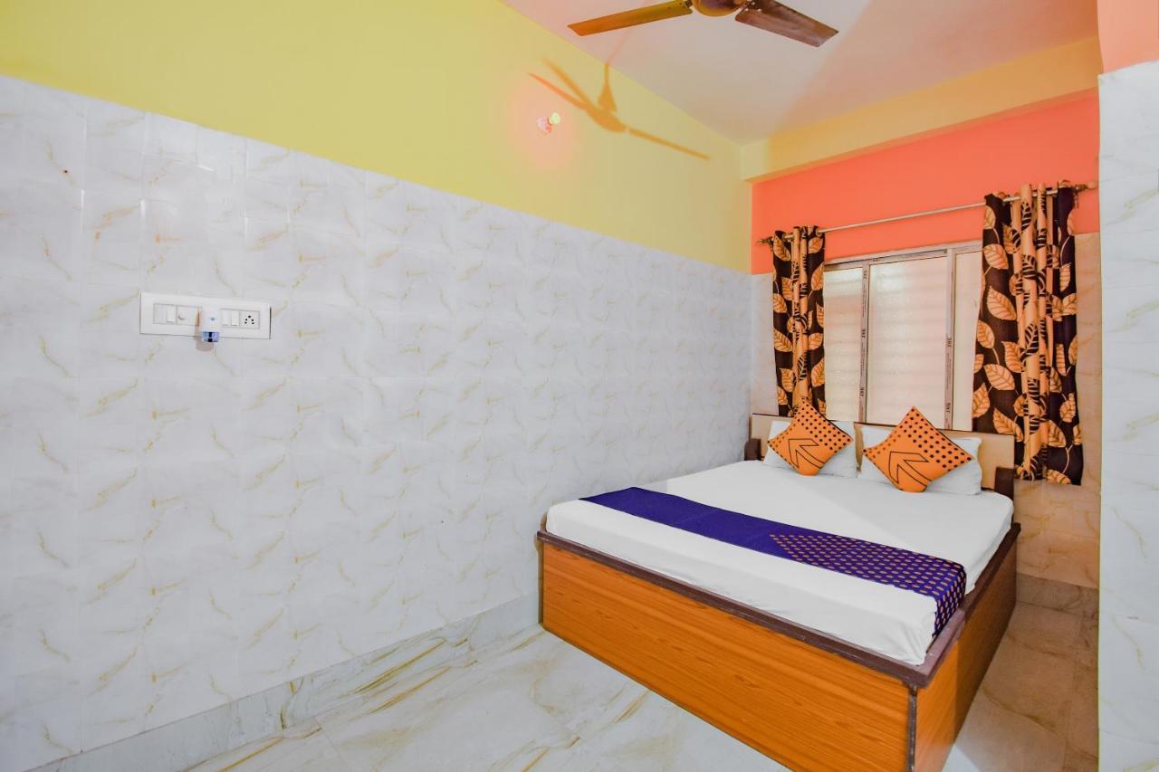 Spot On 74542 Aarav Hotel Jādabpur Esterno foto