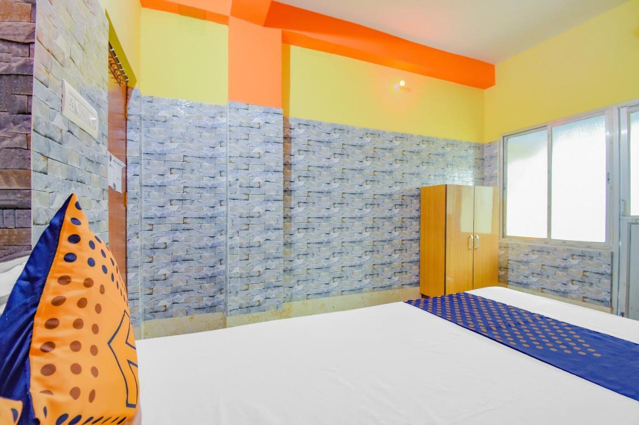 Spot On 74542 Aarav Hotel Jādabpur Esterno foto