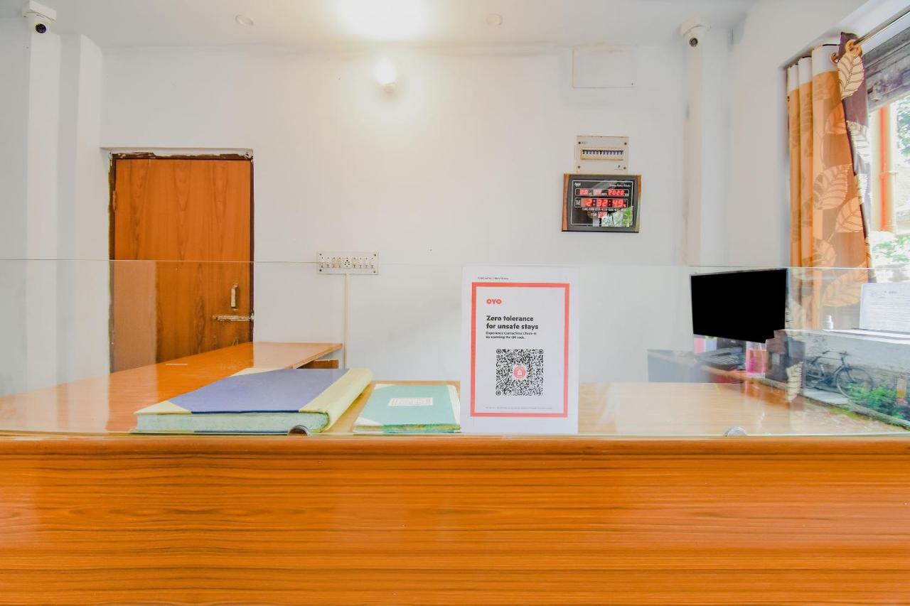 Spot On 74542 Aarav Hotel Jādabpur Esterno foto